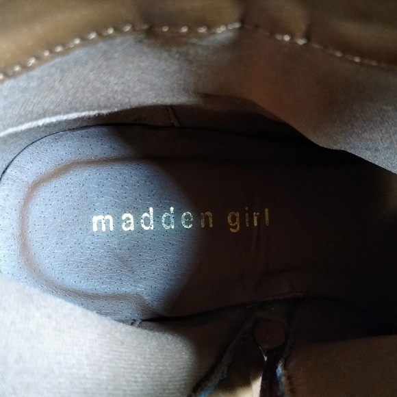 Madden Girl G-Dante Booties - Picture 5 of 7